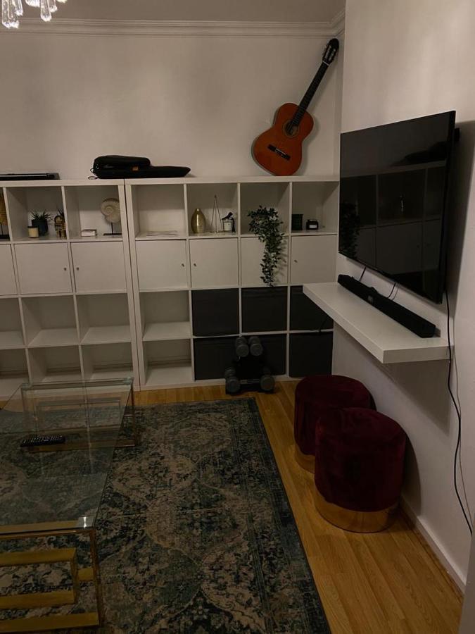 Appartement A Modern Flat In Southeast Londres Extérieur photo